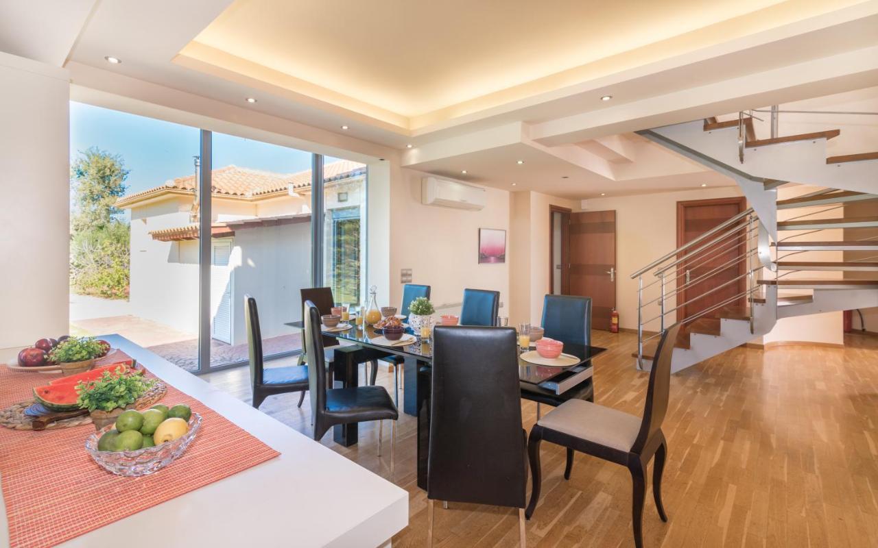 Astarte Villas - Istar Villa With Tennis Court Makhairadhon Exterior photo