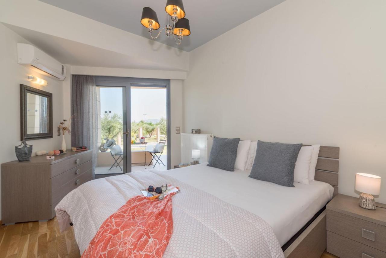 Astarte Villas - Istar Villa With Tennis Court Makhairadhon Exterior photo